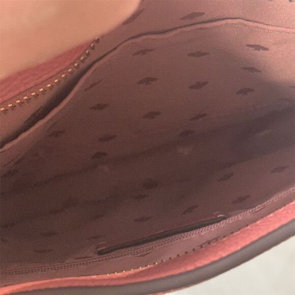 Kate Spade Crossbody Bag NWOT Pink Pebbled Leather Adjustable Strap Zip Pocket - Picture 8 of 9